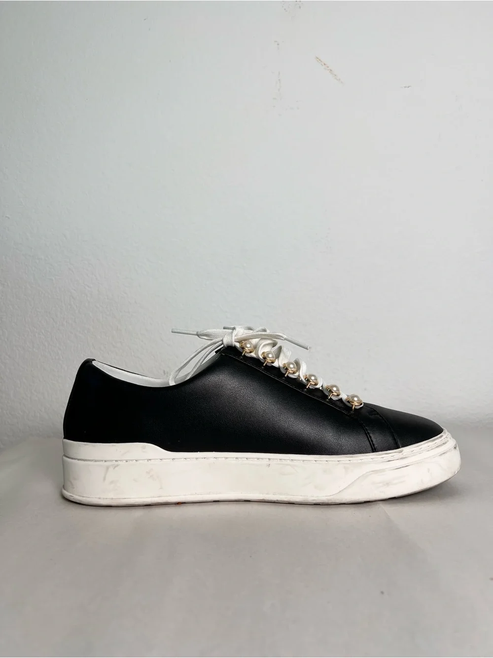 Stuart Weitzman Excelsa Black Embellished Lace Up Leather Sneakers Women's 8.5B